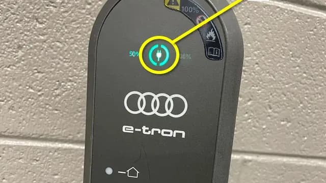 2021 Audi e-tron — manufacturer_communication document image 1
