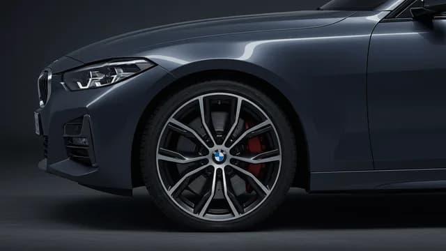 2022 BMW 430i — 2022 BMW 430i manufacturer_communication