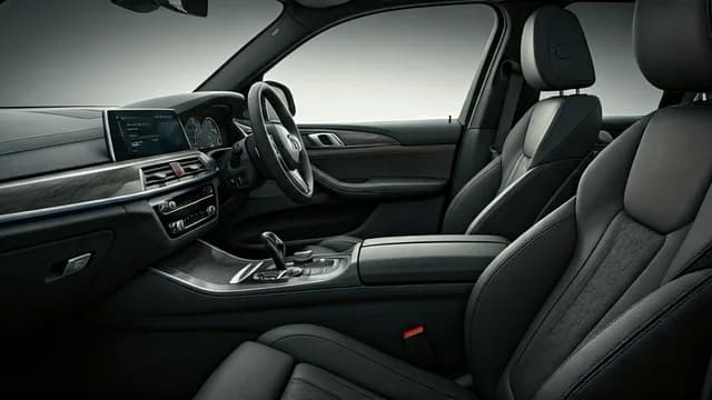 2021 BMW X5 — 2021 BMW X5 manufacturer_communication
