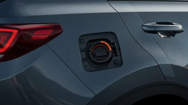 2023 Kia Sportage — Kia Sportage fuel filler neck