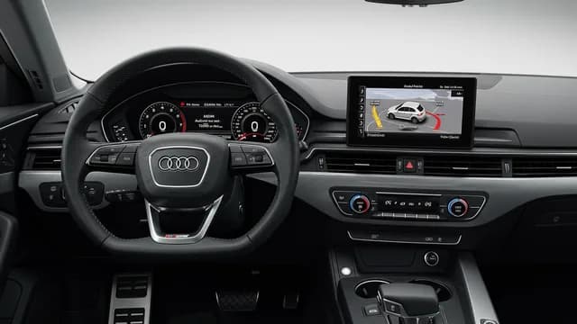 2025 Audi A5 — Audi MMI audio loss