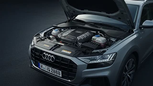 2025 Audi Q8 — Audi V6 TFSI drive system malfunction