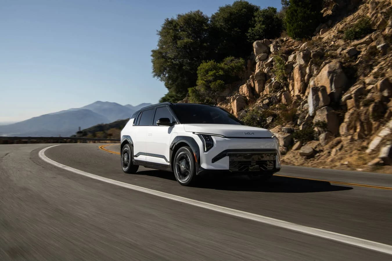 2027 EV3