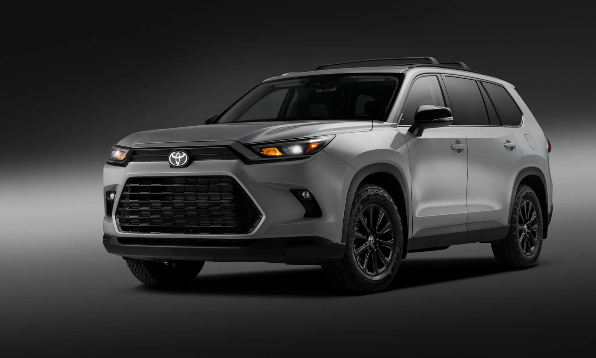 Room with a View: Toyota Grand Highlander Adds Woodland Edition for 2027