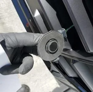 2021 Audi e-tron — manufacturer_communication document image 3