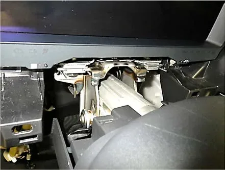 2021 NISSAN Rogue — manufacturer_communication document image 106