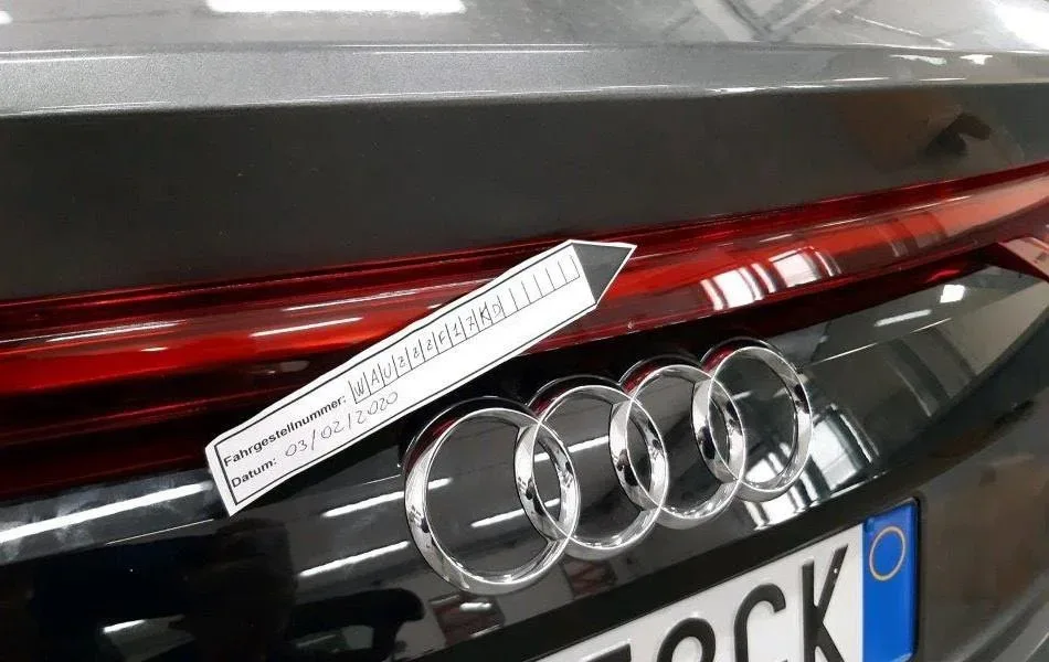 2022 Audi e-tron — manufacturer_communication document image 1