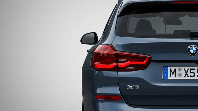 2021 BMW X3 — BMW X3 Rear Cargo Rails Delivery Stop