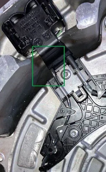 2023 Audi Q5 e — manufacturer_communication document image 2