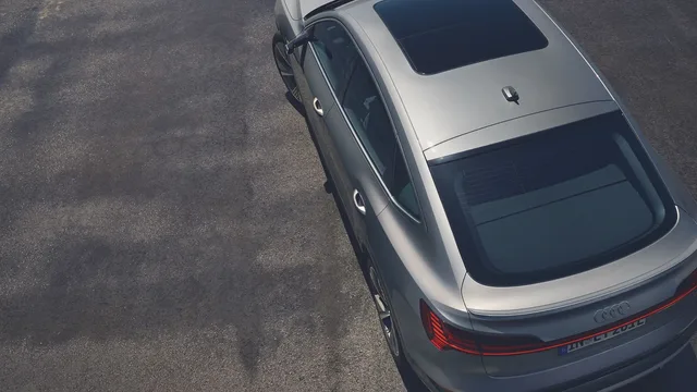 2025 Audi Q5 e — manufacturer_communication document image 1