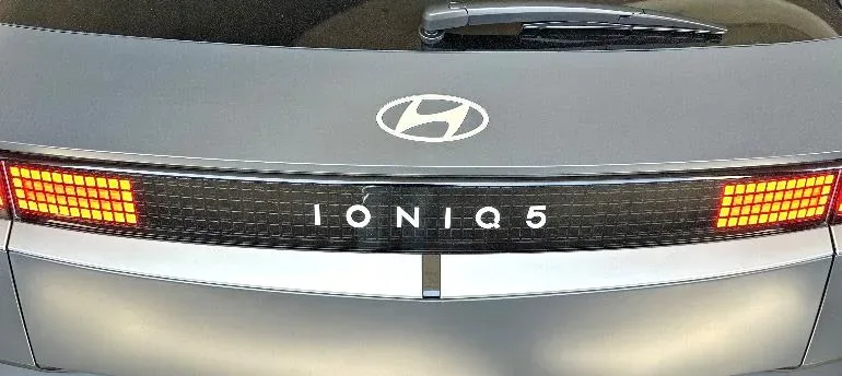2025 Hyundai Ioniq 5 — manufacturer_communication document image 9