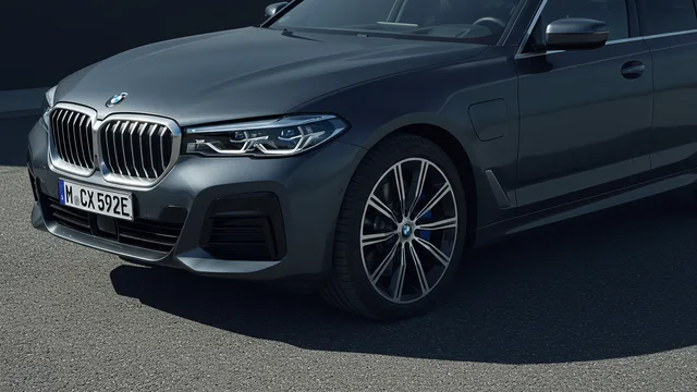 2024 BMW i5 — BMW i5 auxiliary heater