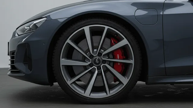 2026 Audi S e-tron GT — Audi e-tron GT brake pedal knocking noise