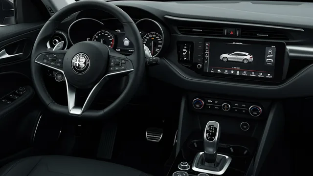 2025 Alfa Romeo Tonale — Stellantis Uconnect 5 radio errors