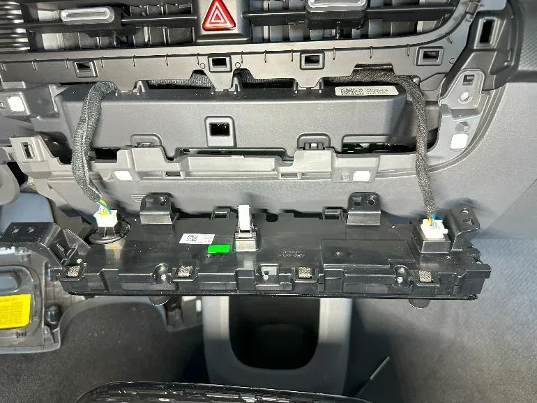 2025 Hyundai Ioniq 5 — manufacturer_communication document image 16