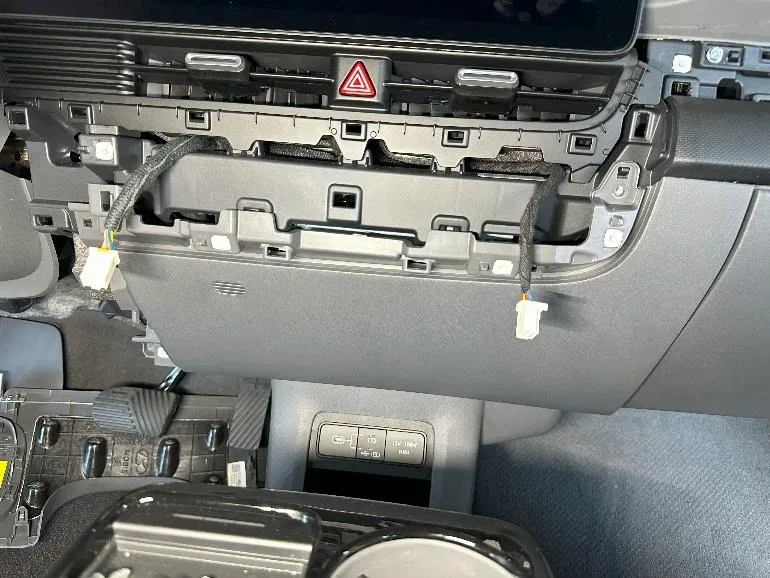 2025 Hyundai Ioniq 5 — manufacturer_communication document image 17