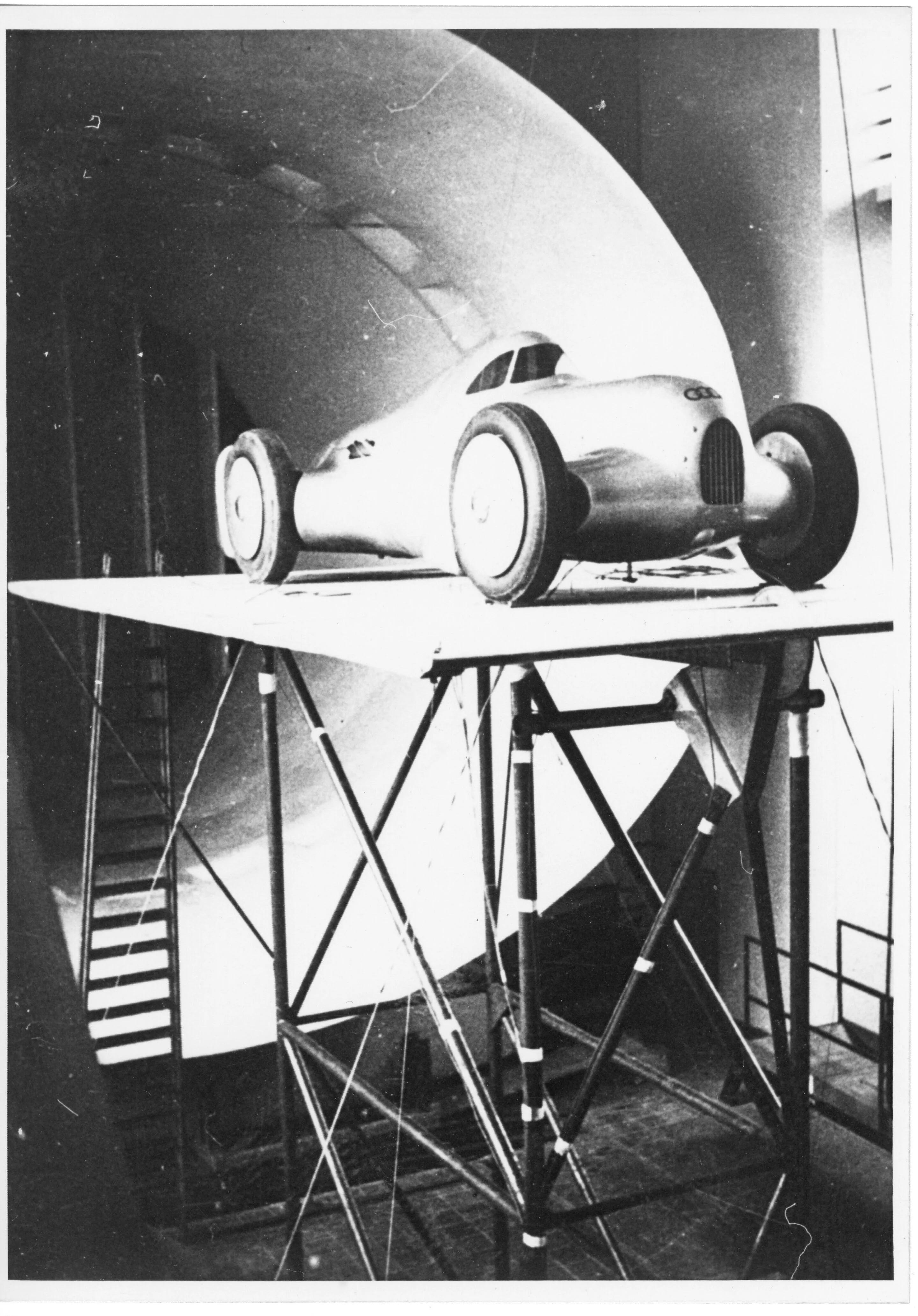 Auto Union Lucca - At the end of 1934, Auto Union’s racing division brings the car in the wind tunnel at the Berlin Adlershof Aeronautical Research Institute. The findings gained there were incorporated into the design of of what will later become the...