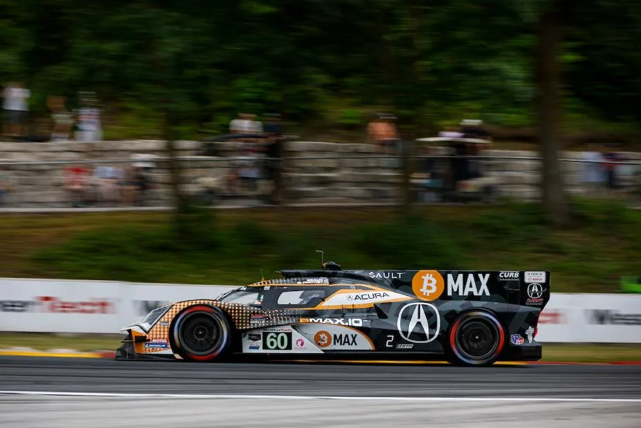 #60: Acura Meyer Shank Racing w/Curb Agajanian, Acura ARX-06, GTP: Tom Blomqvist, Colin Braun