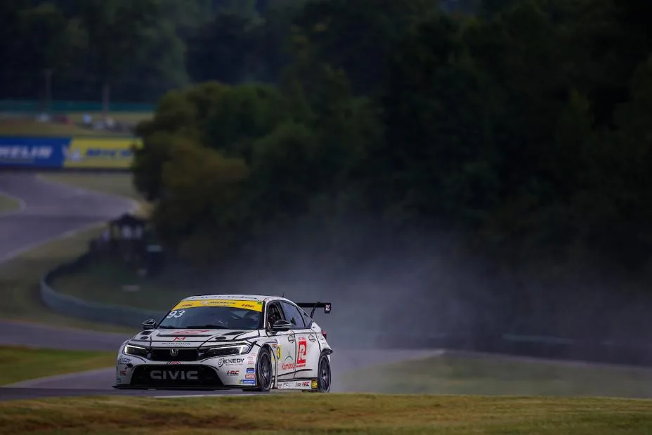 #93: MMG, Honda Civic FL5 TCR, TCR: Karl Wittmer, LP Montour