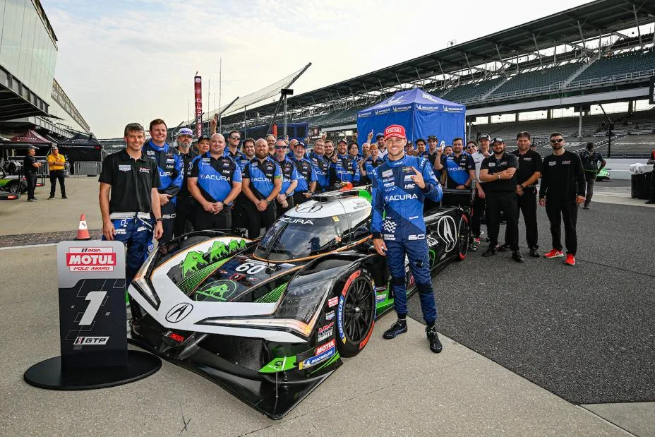 #60: Acura Meyer Shank Racing w/Curb Agajanian, Acura ARX-06, GTP: Tom Blomqvist, Colin Braun, Motul Pole Award, and team