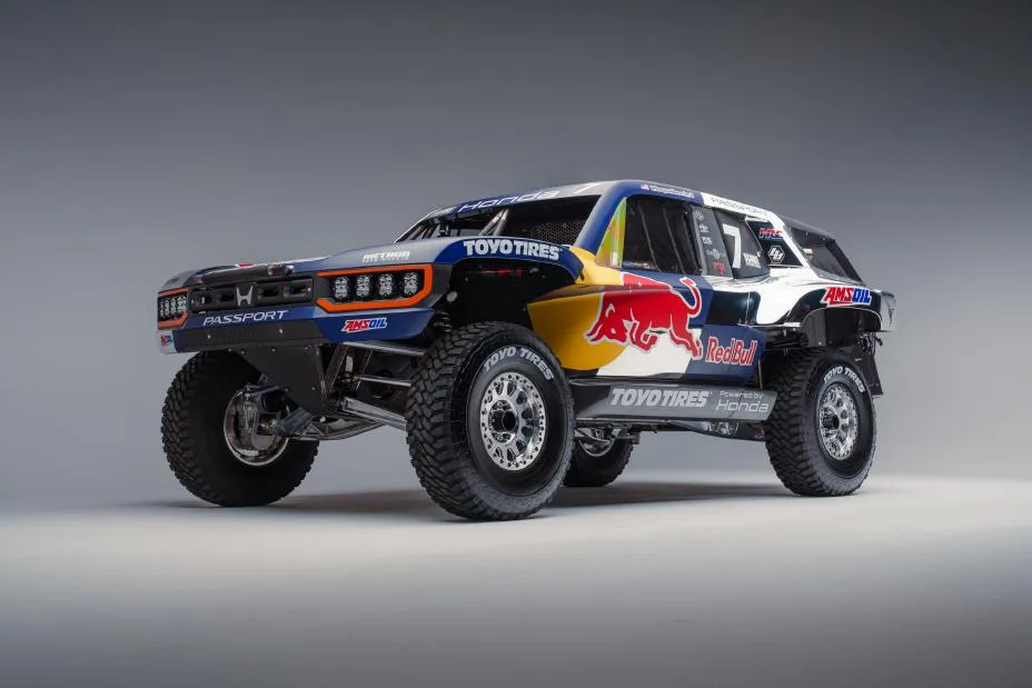Making its public debut at SEMA, the new Honda Passport Baja Spec will make history as the first hybrid-powered Trophy Truck to compete in the SCORE World Desert Championship.