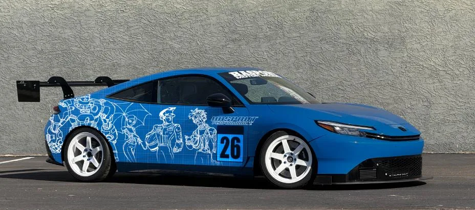 Built to compete in time attack track events by Hasport Performance, the largest manufacturer of Honda and Acura engine swap components, the Prelude Club Racer features a turbocharged 2.0-liter engine and six-speed manual transmission from the iconic Honda Civic Type R.