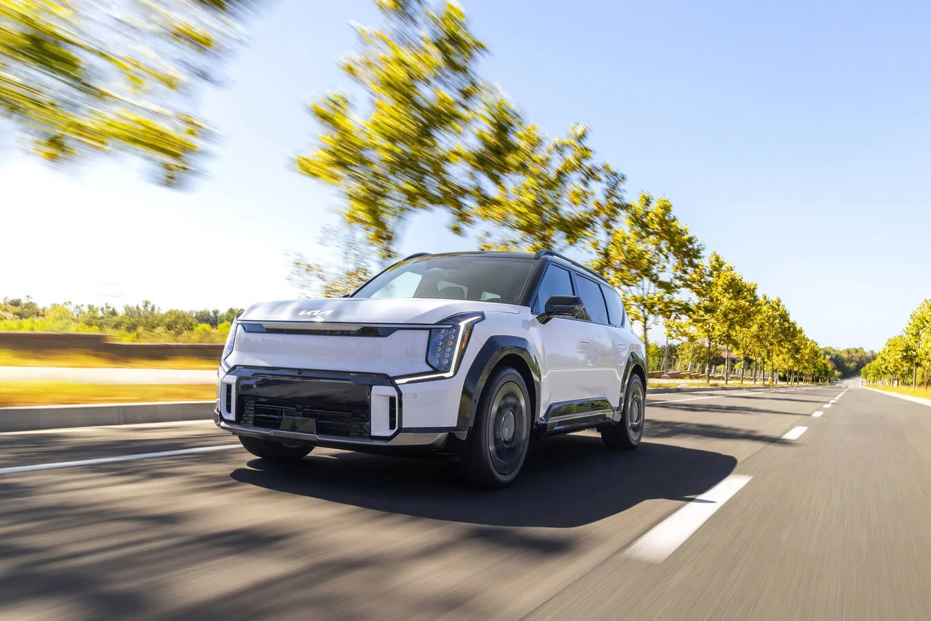 2027 EV9