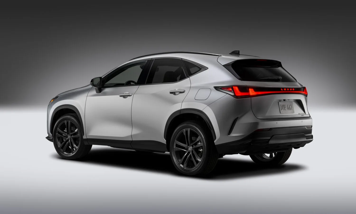 2027_Lexus_NX<span class='no-uppercase'>350h</span>_AWD_003