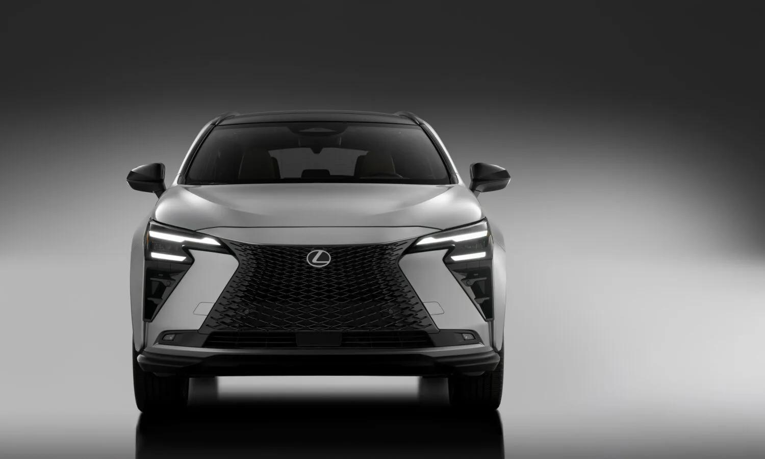 2027_Lexus_NX<span class='no-uppercase'>350h</span>_AWD_005