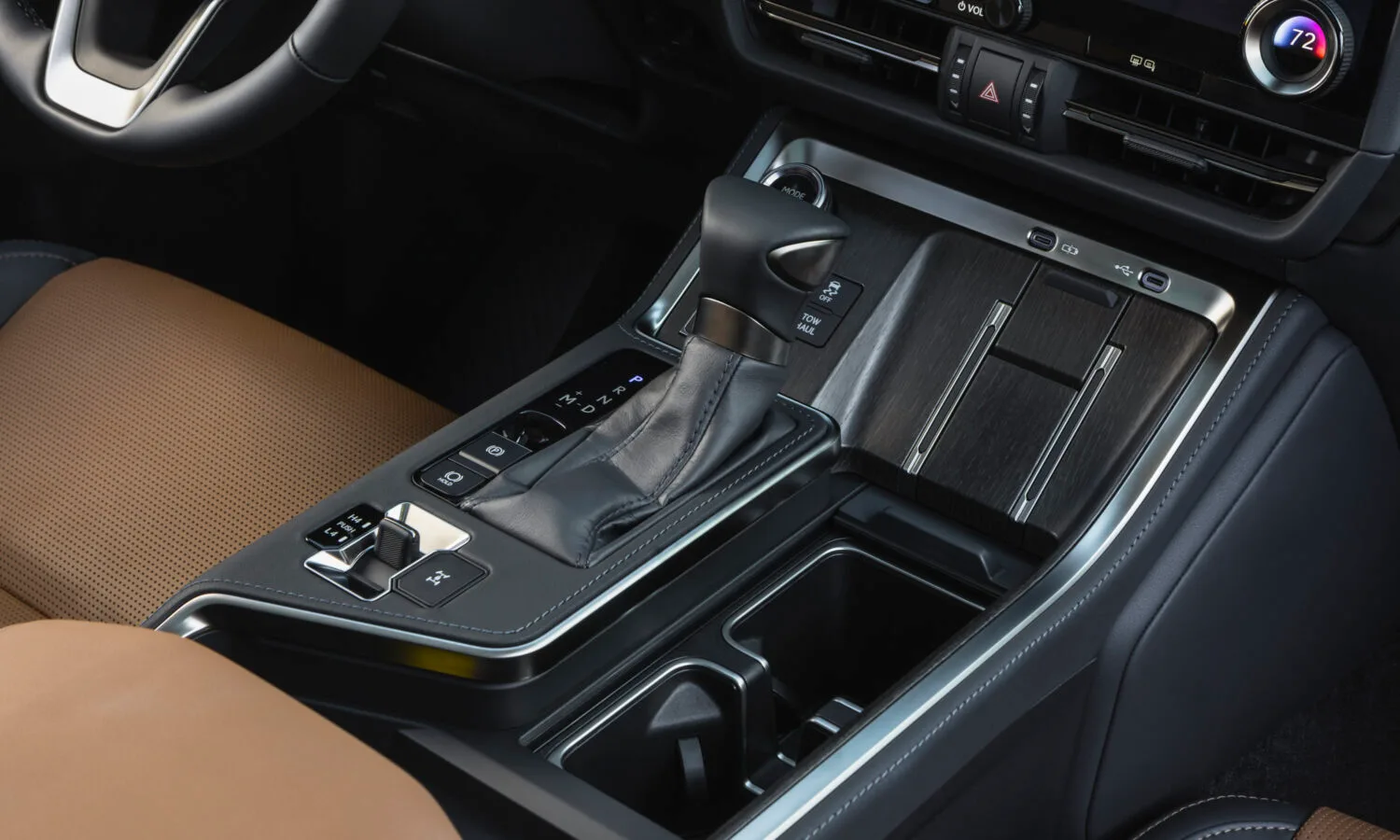 2027_Lexus_GX_Luxury_EminentWhitePearl_11