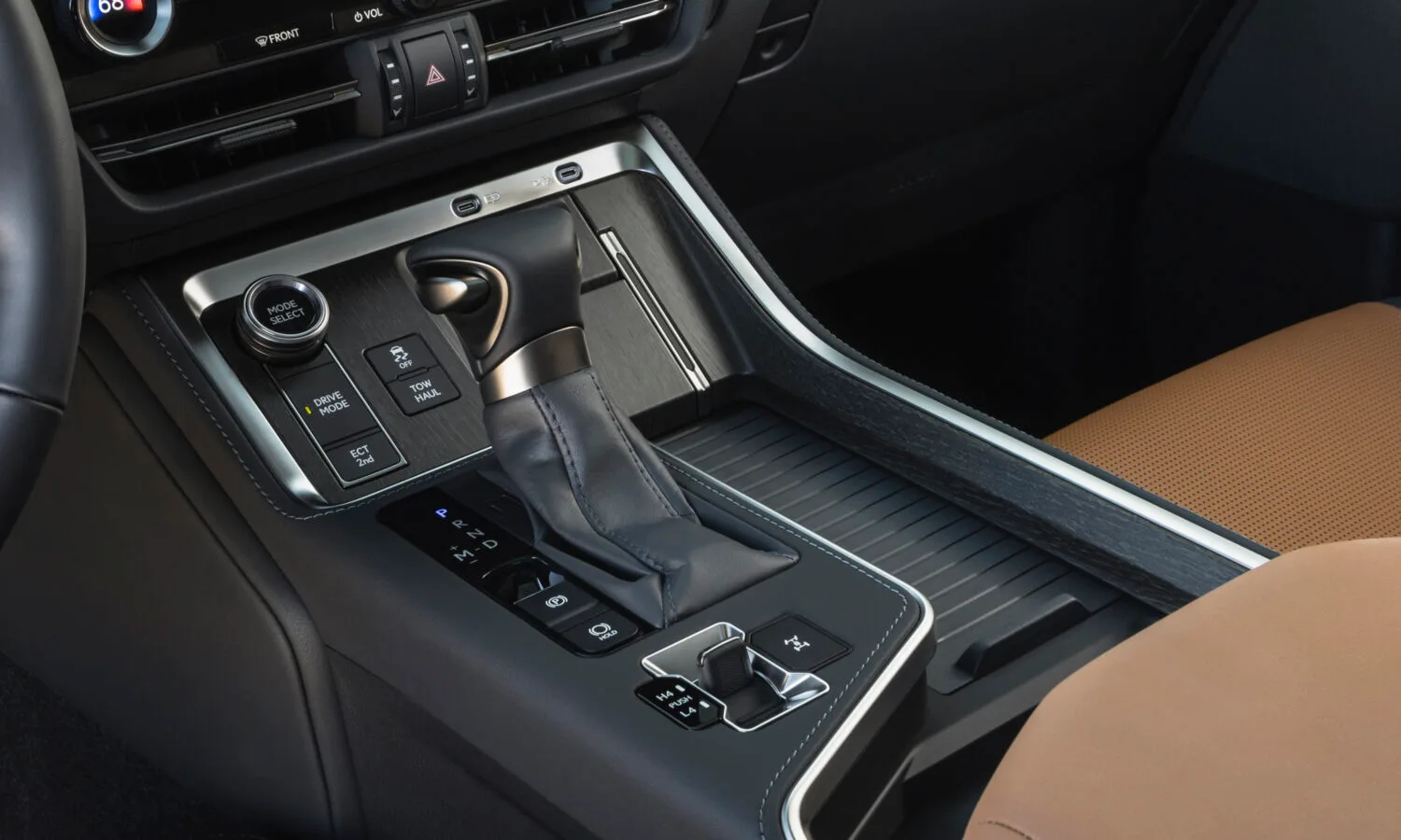 2027_Lexus_GX_Luxury_EminentWhitePearl_01