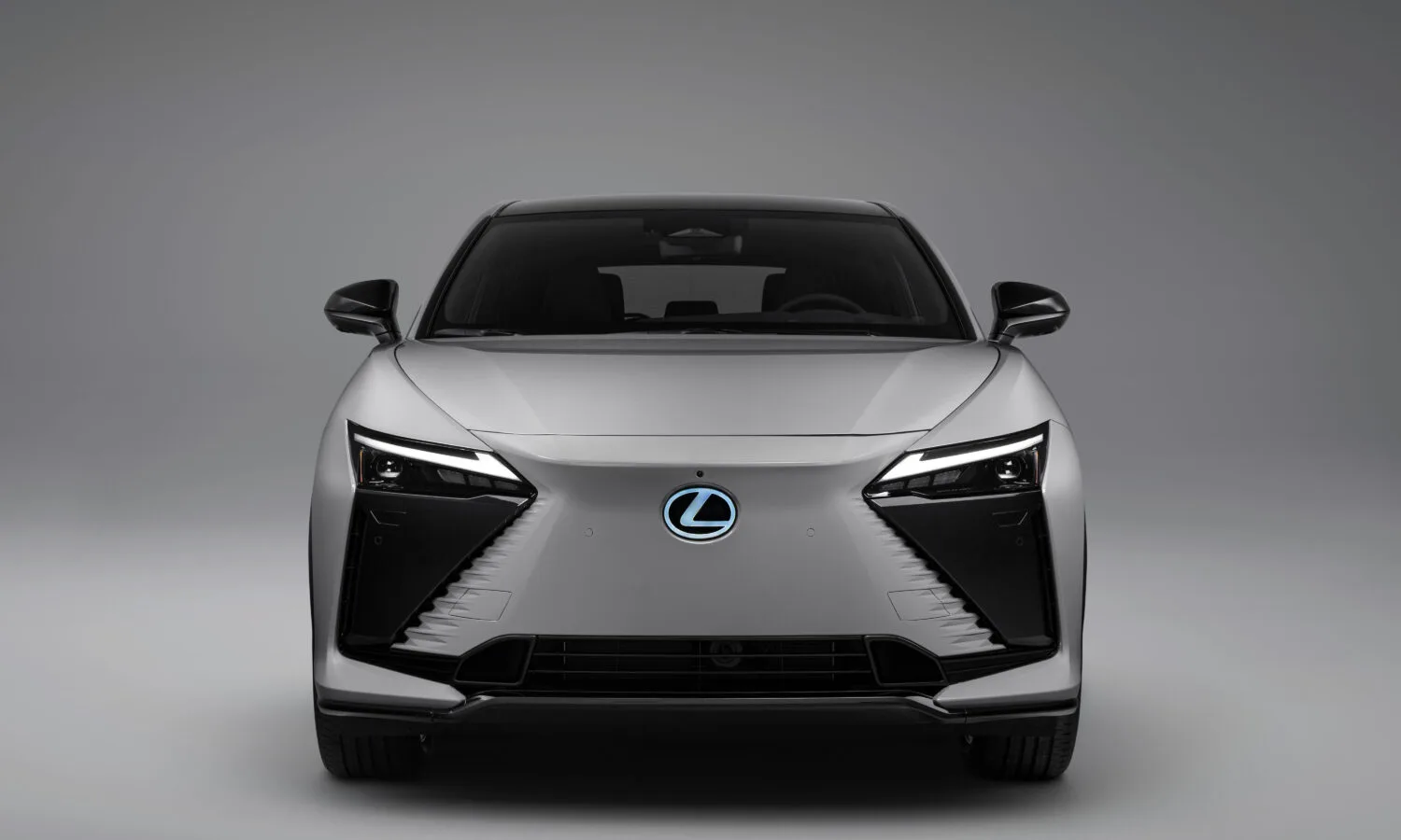 2027_Lexus_RZ_550e_01