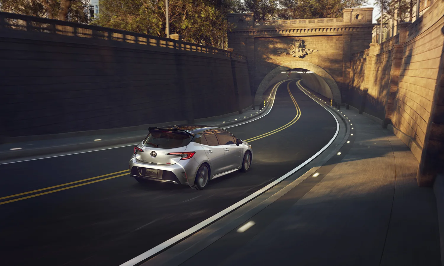 2027_Corolla_Hatchback_05
