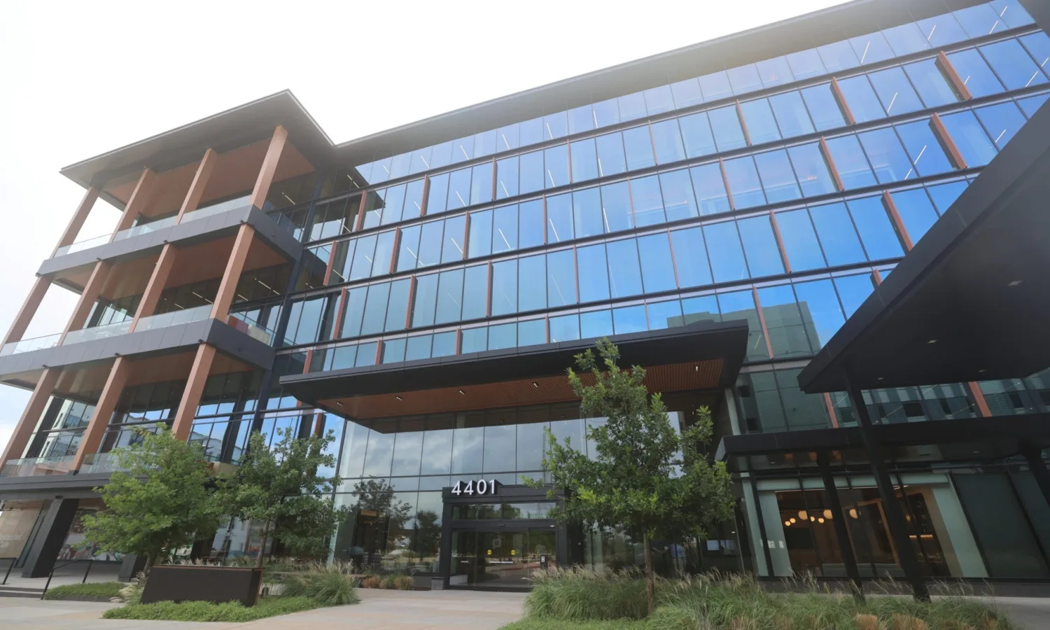 Toyota Financial Services Expands Headquarters
